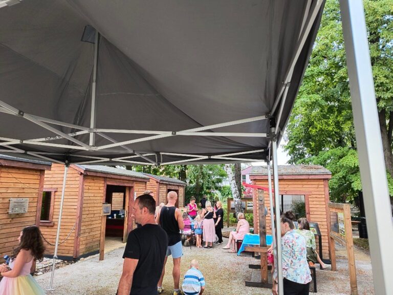 Zdjęcie z galerii „Kamyczkowy Ogród Rozmaitości 13.07.2024”.