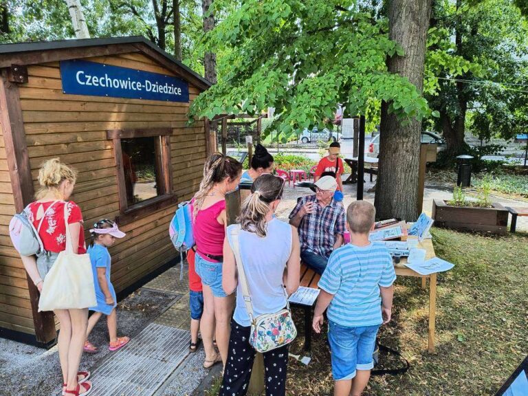 Zdjęcie z galerii „Kamyczkowy Ogród Rozmaitości 13.07.2024”.