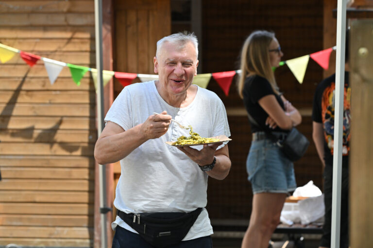 Zdjęcie z galerii „POŻEGNANIE WAKACJI - LETNI OGRÓD ROZMAITOŚCI”.