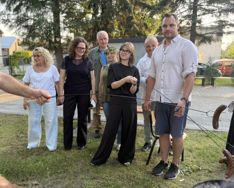 Zdjęcie z galerii „Sobótka w Ogródku”.