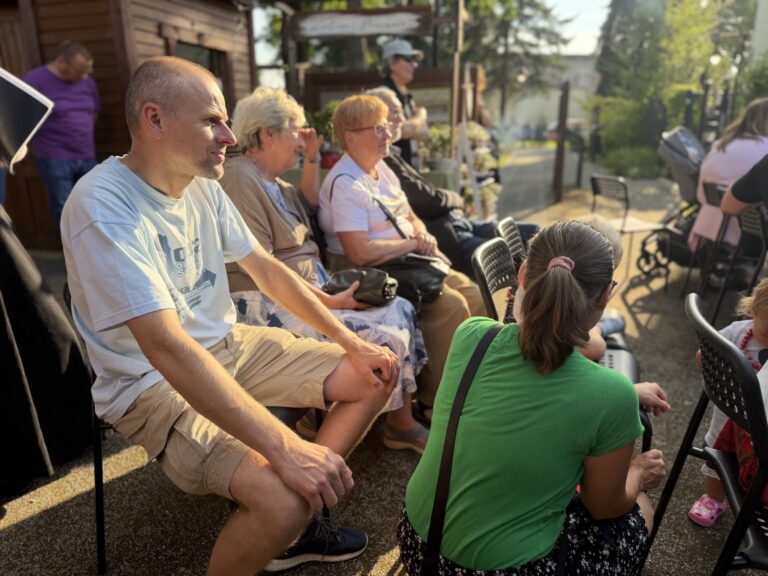 Zdjęcie z galerii „Sobótka w Ogródku”.