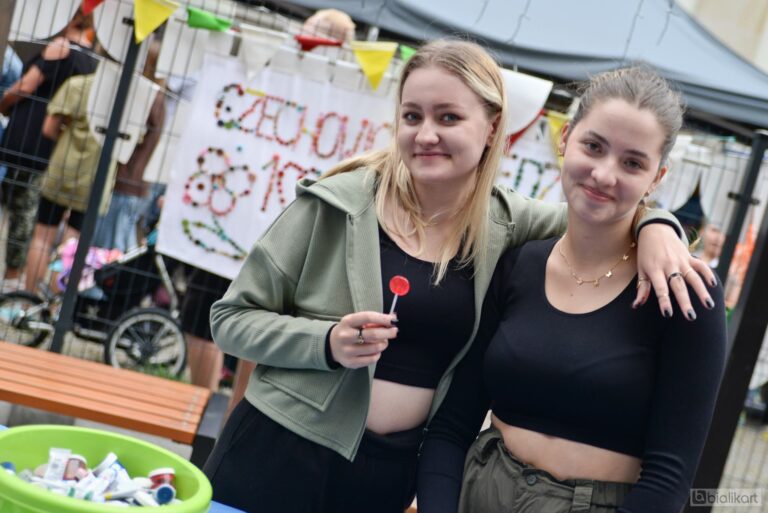 Zdjęcie z galerii „Święto dla dzieci nożyczki w ruchu 28.08.2023”.
