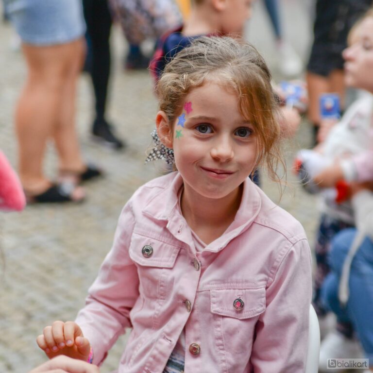 Zdjęcie z galerii „Święto dla dzieci nożyczki w ruchu 28.08.2023”.
