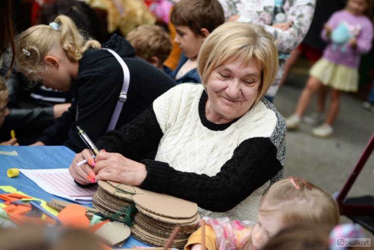 Zdjęcie z galerii „Święto dla dzieci nożyczki w ruchu 28.08.2023”.