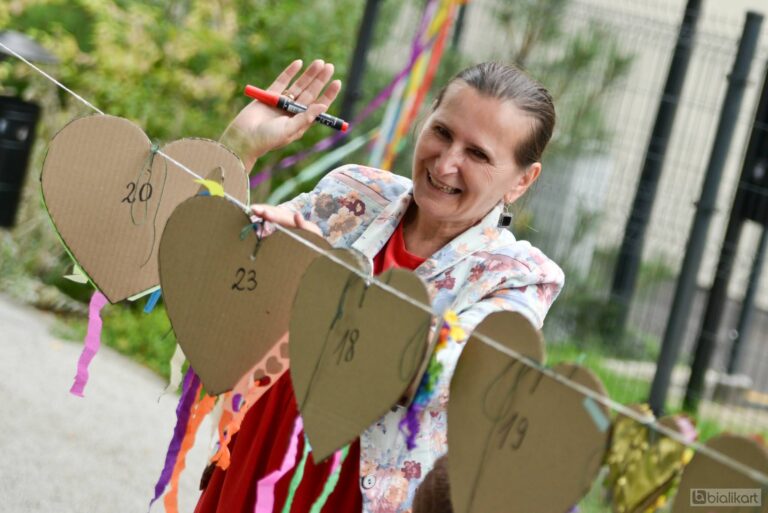 Zdjęcie z galerii „Święto dla dzieci nożyczki w ruchu 28.08.2023”.