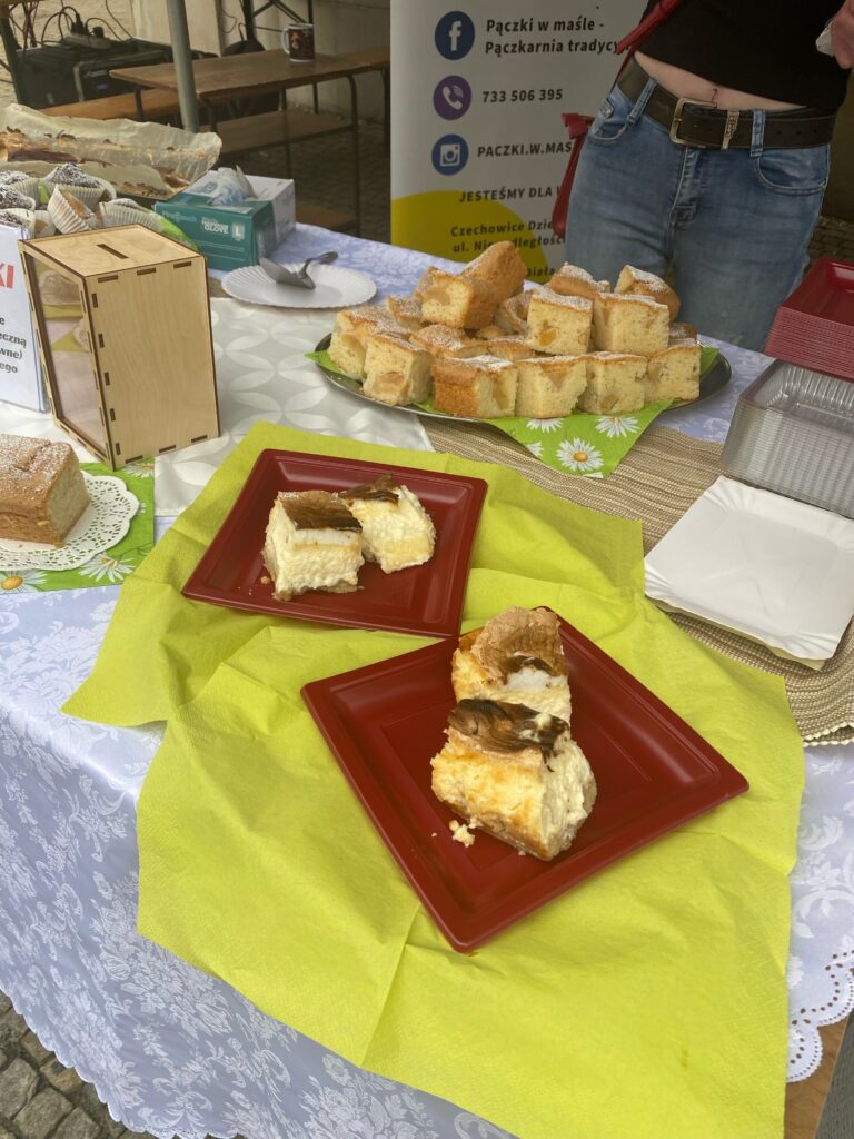 Zdjęcie z galerii „Święto dla dzieci nożyczki w ruchu 28.08.2023”.